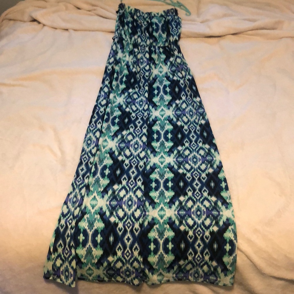 Maxi Dress Aztec Size Medium